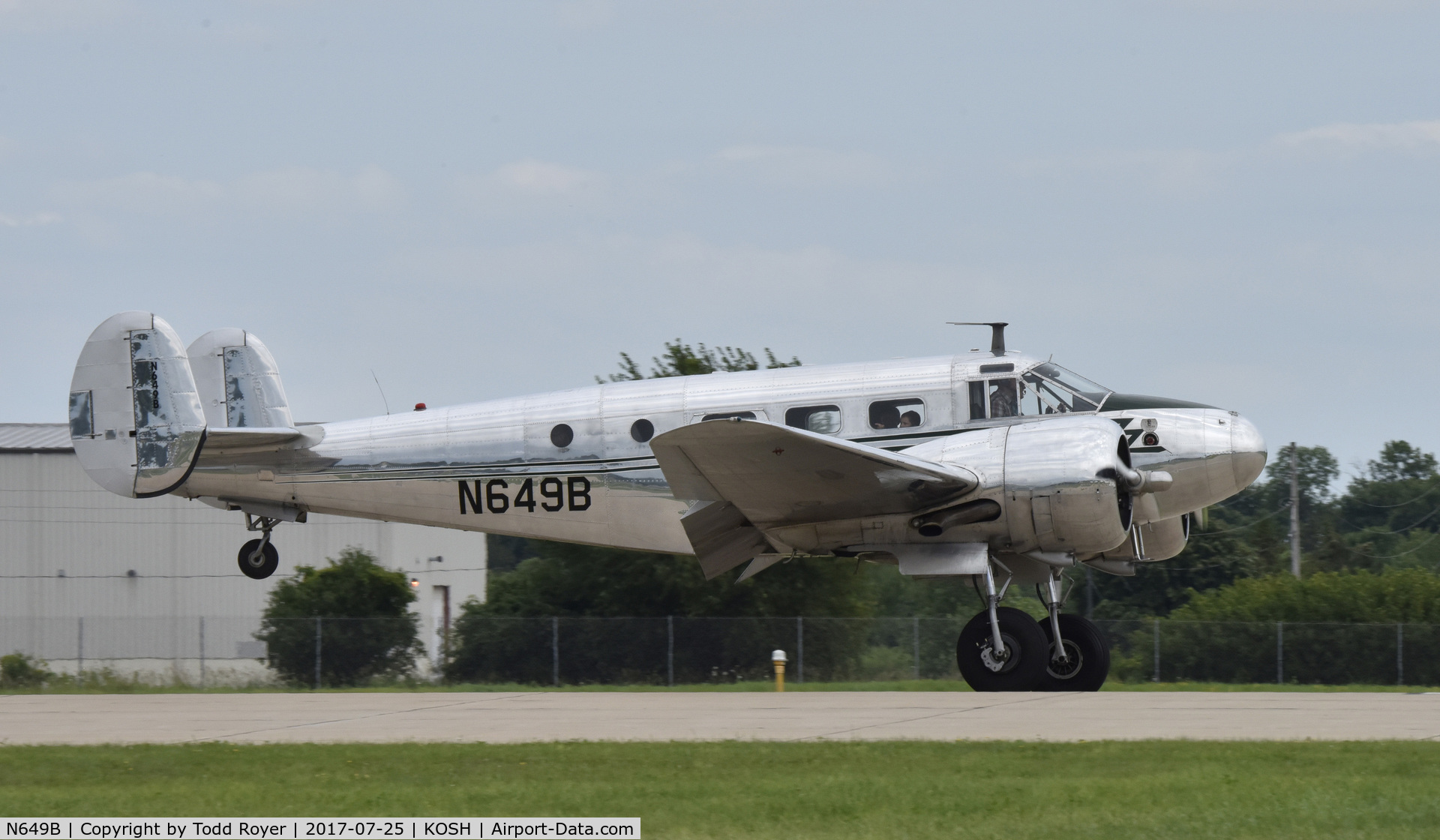 N649B, 1948 Beech D18S C/N A-454, Airventure 2017
