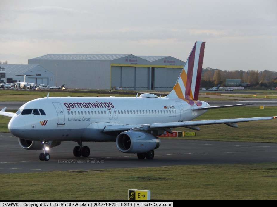 D-AGWK, 2008 Airbus A319-132 C/N 3500, Awaiting departure from Birmingham Airport.