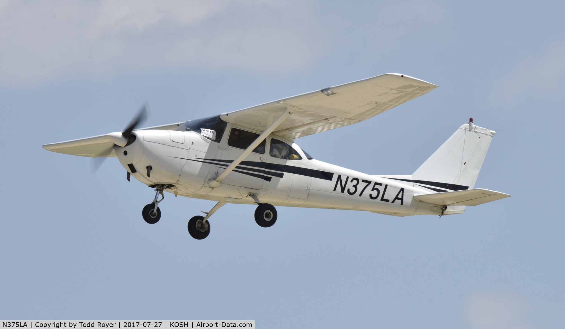 N375LA, 1965 Cessna 172F C/N 17252722, Airventure 2017