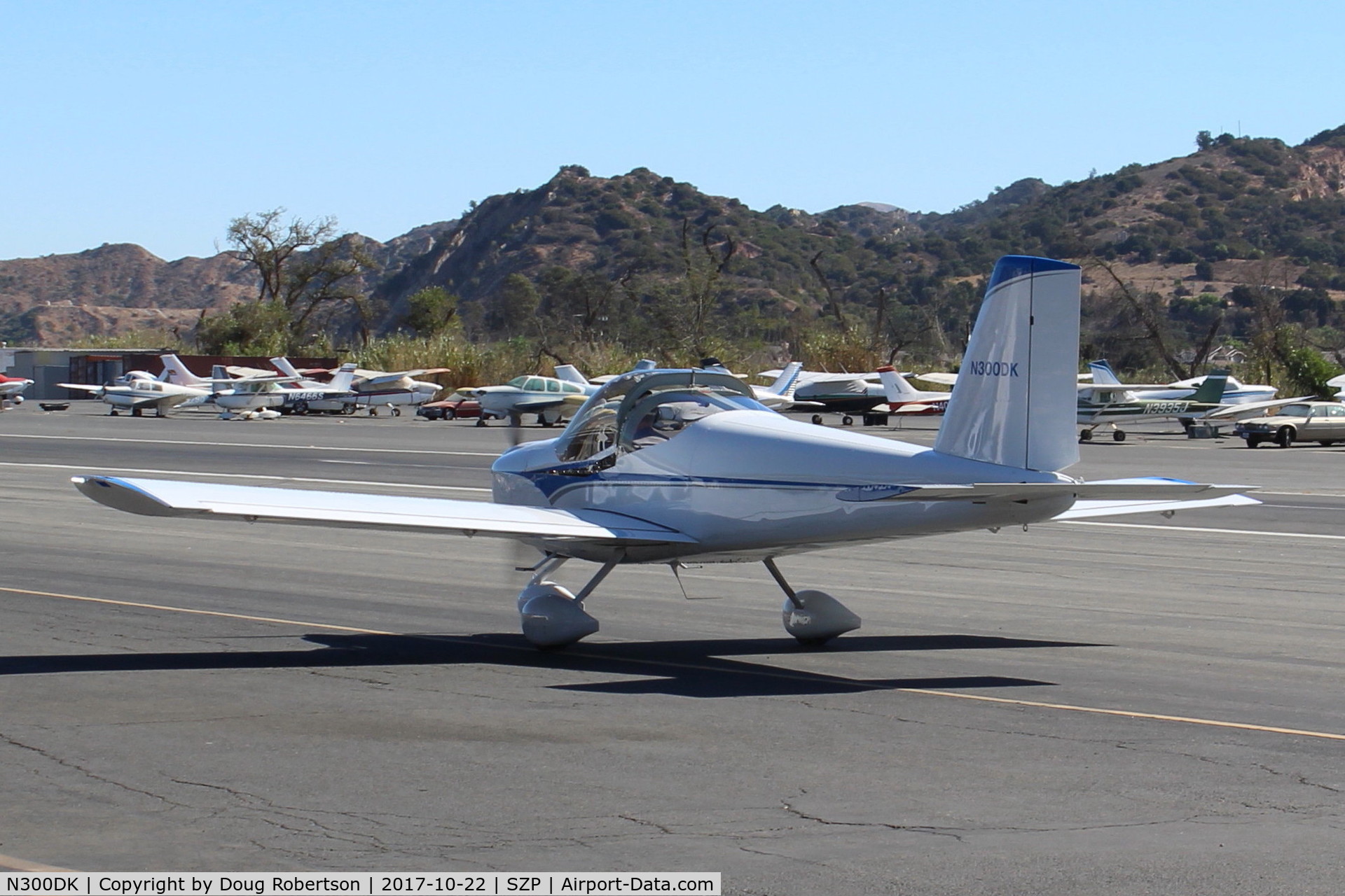 N300DK, 2012 Vans RV-12 C/N 120343, 2012 Kennedy VAN's RV-12A, Rotax 912ULS 100 Hp, E-LSA registration, taxi