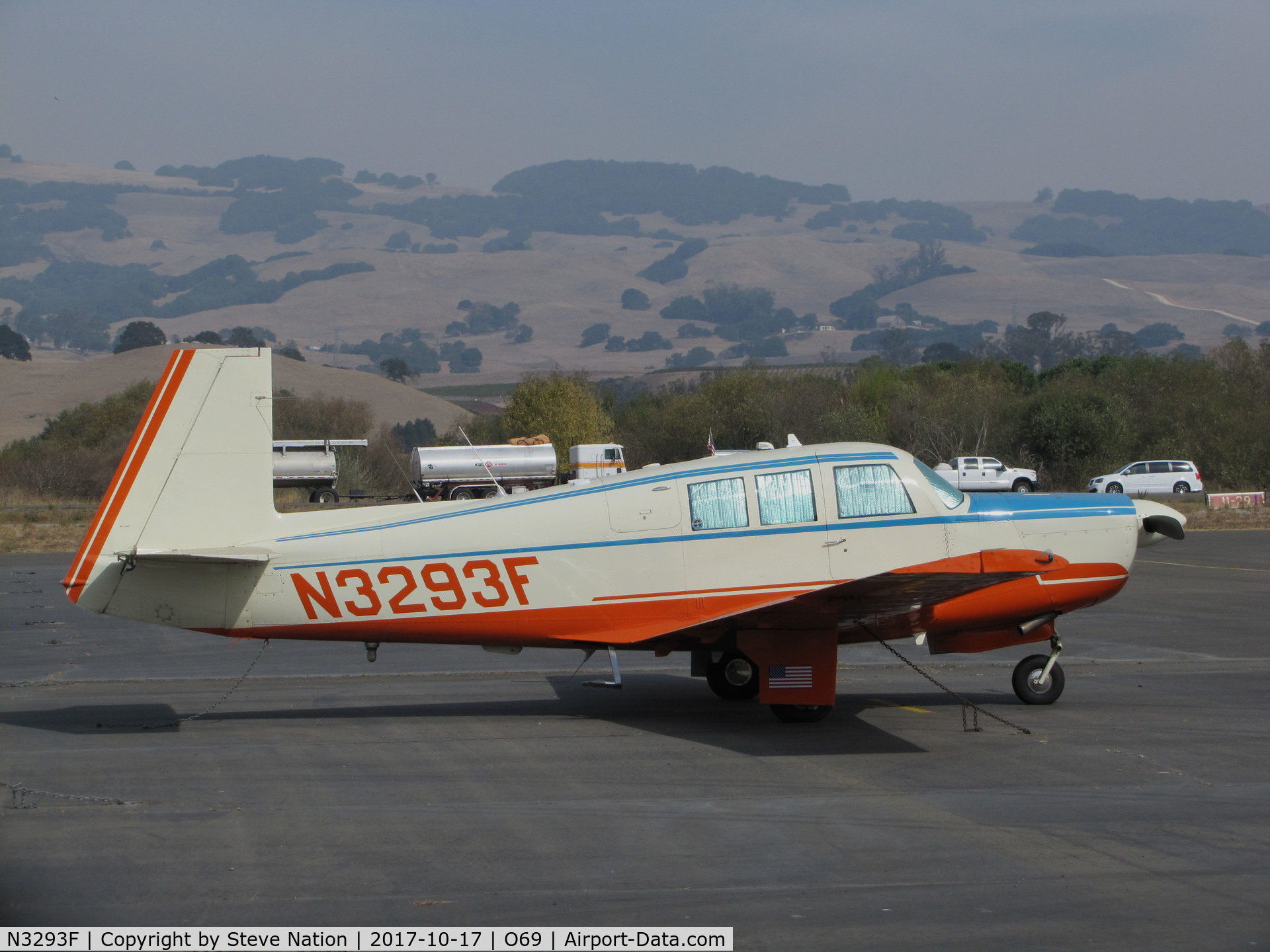 N3293F, 1968 Mooney M-20G Statesman C/N 680001, Novato, CA-based 1968 Mooney M-20G @ its temporary Petaluma, CA home base while Novato's runway is resurfaced