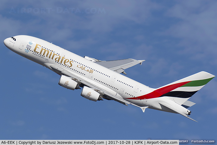 A6-EEK, 2013 Airbus A380-861 C/N 132, Airbus A380-861 - Emirates  C/N 132, A6-EEK