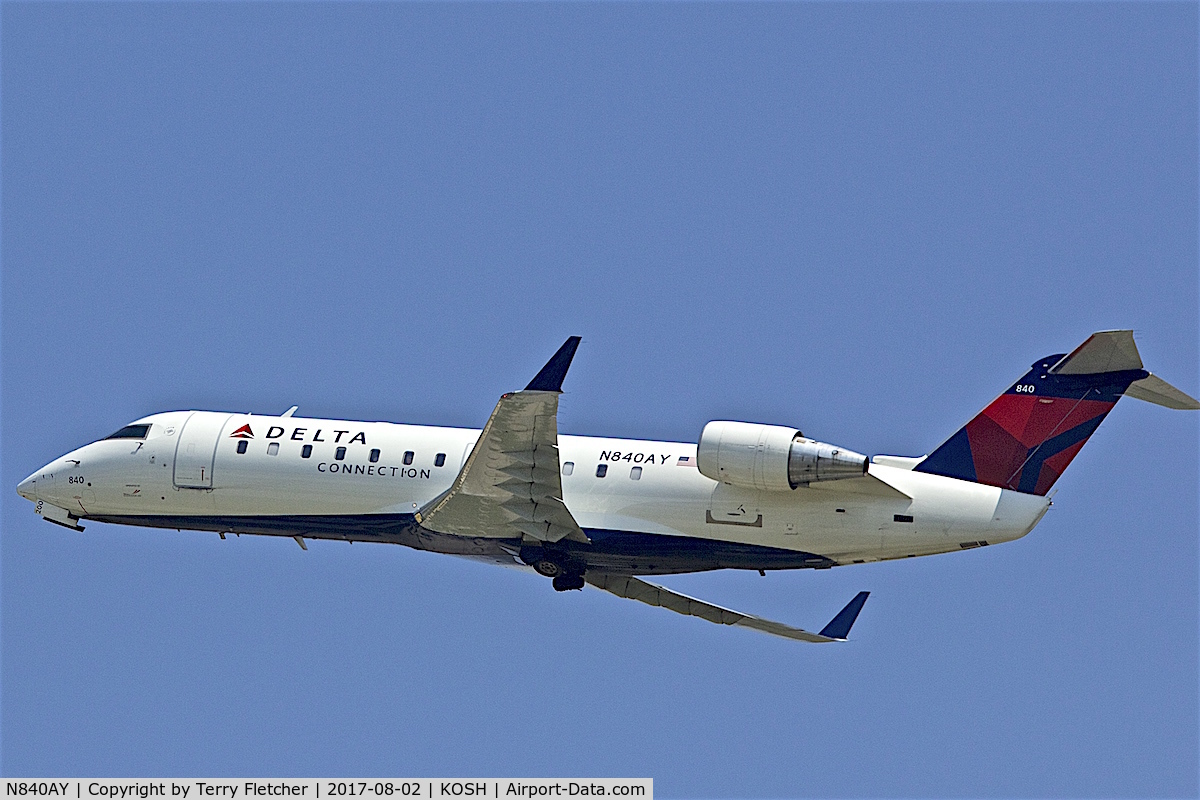 N840AY, 2005 Bombardier CRJ-200 (CL-600-2B19) C/N 8040, at Minneapolis- St,Paul International Airport