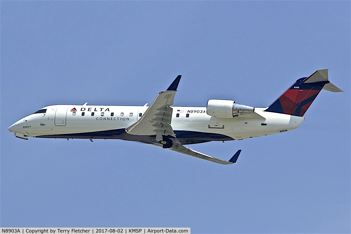N8903A, 2004 Bombardier CRJ-200 (CL-600-2B19) C/N 7903, at Minneapolis- St,Paul International Airport