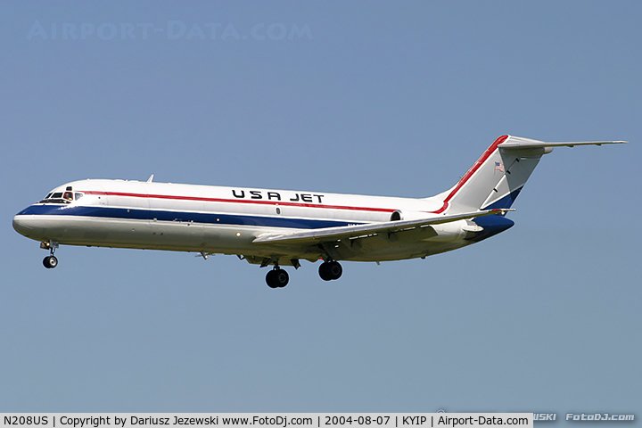 N208US, 1968 Douglas DC-9-32F C/N 47220, Boeing 727-2B7  C/N 20303, N208US