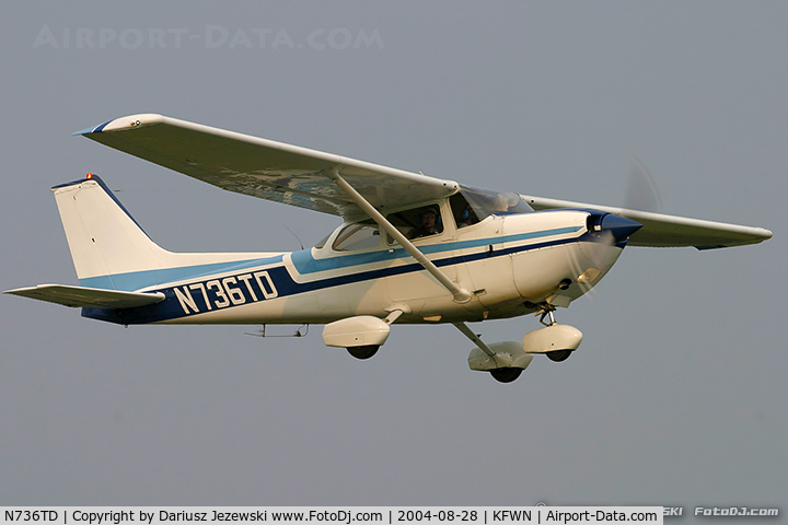 N736TD, 1977 Cessna R172K Hawk XP C/N R1722768, Cessna R172K Hawk XP  C/N R1722768, N736TD