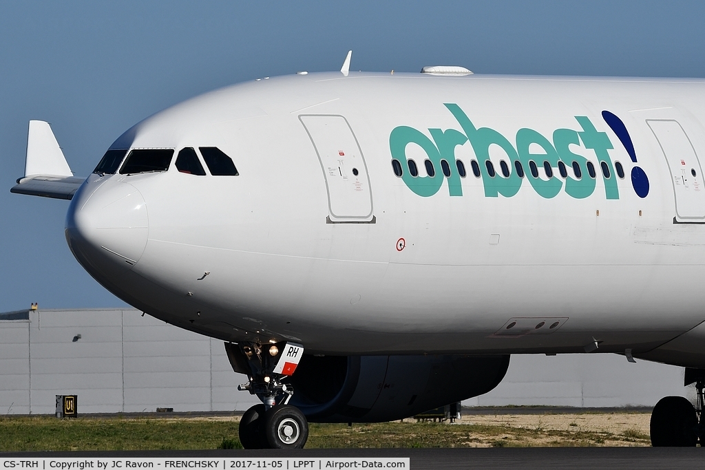 CS-TRH, 2007 Airbus A330-343X C/N 833, Evelop Airlines 6O863 departure to Cancun (CUN)