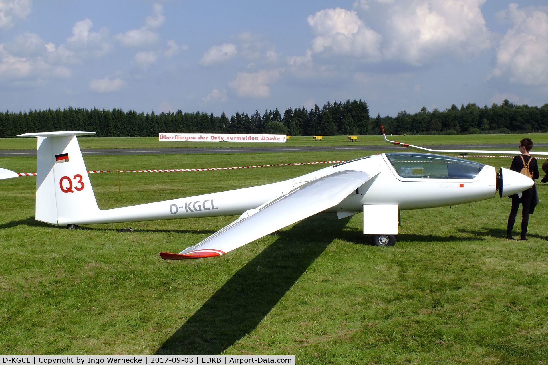 D-KGCL, Stemme S10-VT C/N Not found D-KGCL, Stemme S-10VT at the Dahlemer Binz 60th jubilee airfield display
