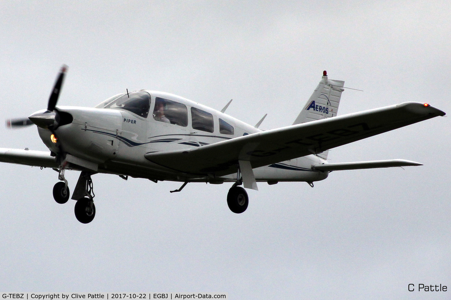 G-TEBZ, 1977 Piper PA-28R-201 Cherokee Arrow III C/N 28R-7737050, Finals at EGBJ