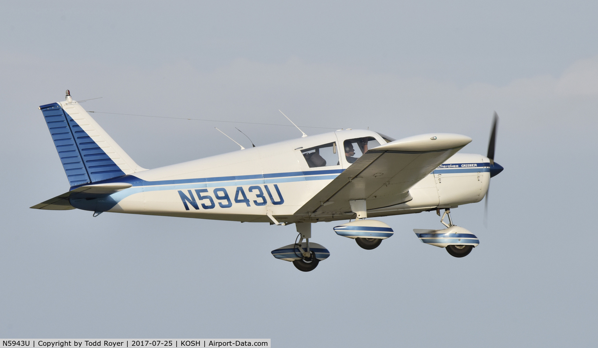 N5943U, 1970 Piper PA-28-140 Cherokee Cruiser C/N 28-26849, Airventure 2017