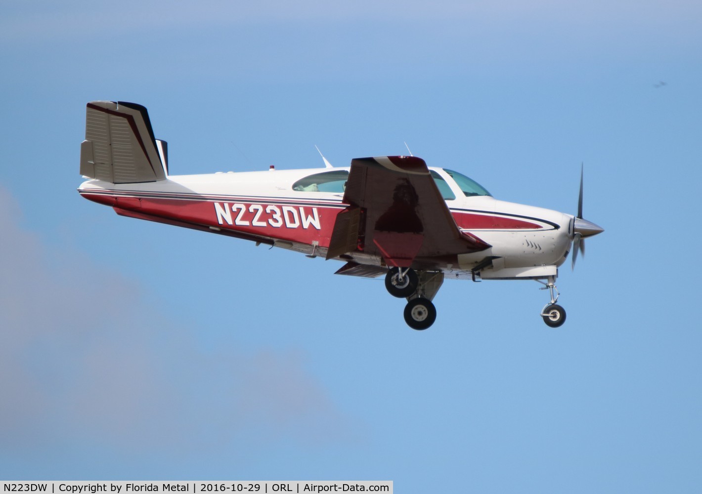 N223DW, 1963 Beech P35 Bonanza C/N D-7113, Bonanza P35