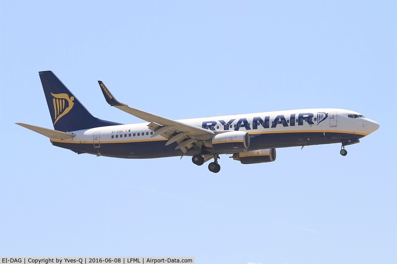 EI-DAG, 2002 Boeing 737-8AS C/N 29940, Boeing 737-8AS, Short approach Rwy 31R, Marseille-Provence Airport (LFML-MRS)