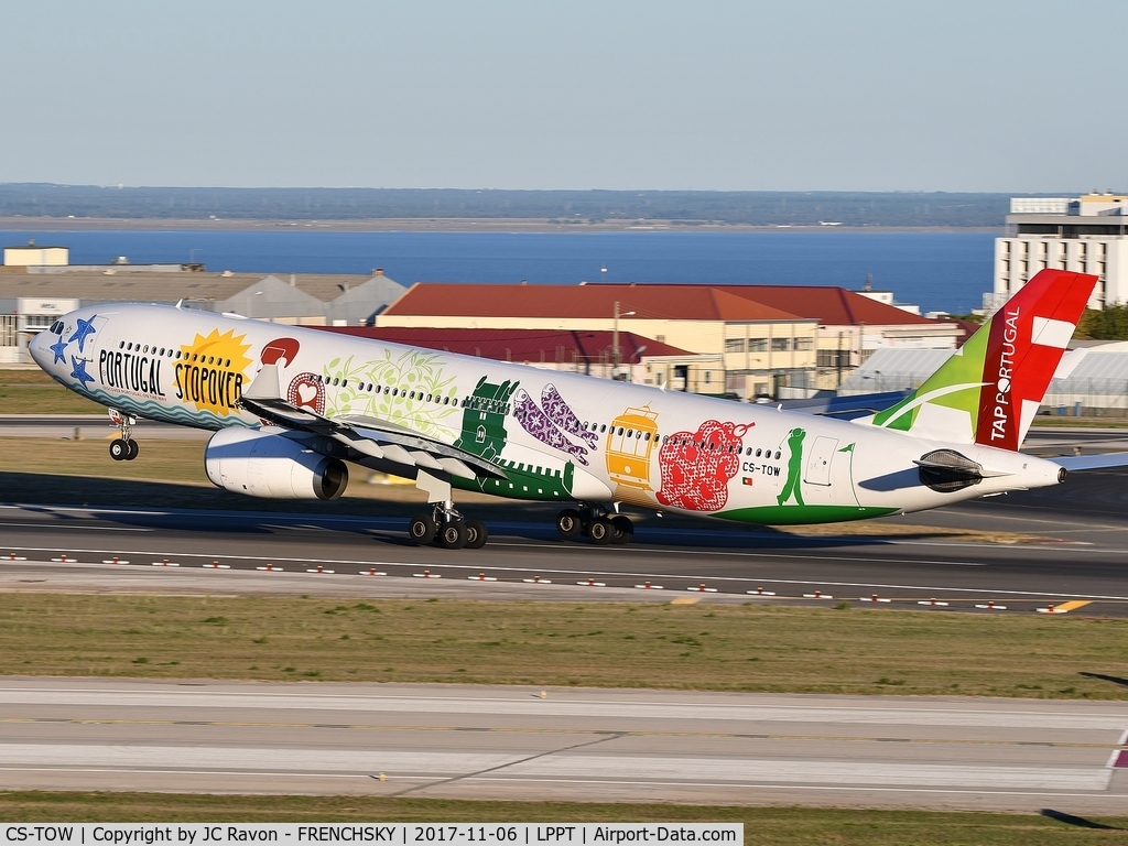 CS-TOW, 2009 Airbus A330-343E C/N 1012, TAP Air Portugal (Portugal Stopover Livery)
