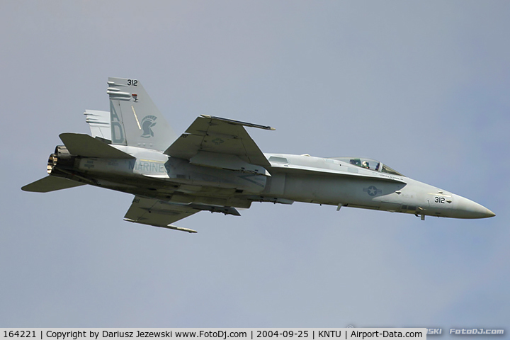 164221, 1991 McDonnell Douglas F/A-18C Hornet C/N 0984, F/A-18C Hornet 164221 AD-312 from VFA-106 