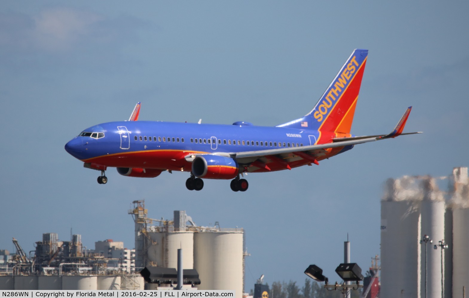 N286WN, 2004 Boeing 737-7H4 C/N 32471, Southwest