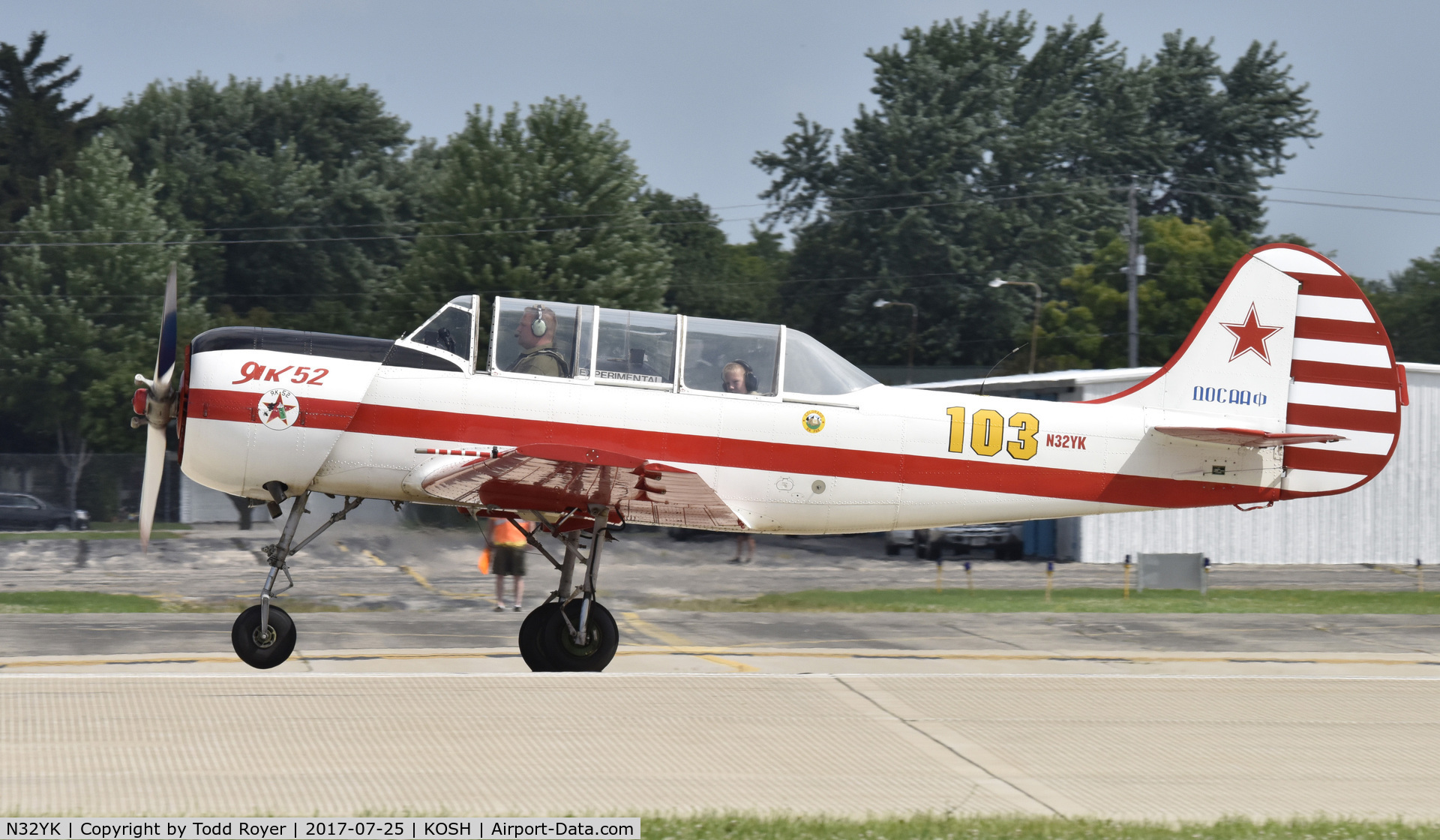 N32YK, 1986 Yakovlev Yak-52 C/N 866907, Airventure 2017