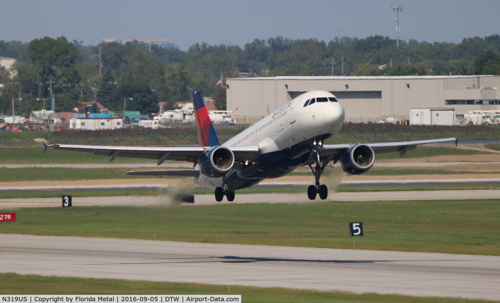 N319US, 1991 Airbus A320-211 C/N 208, Delta