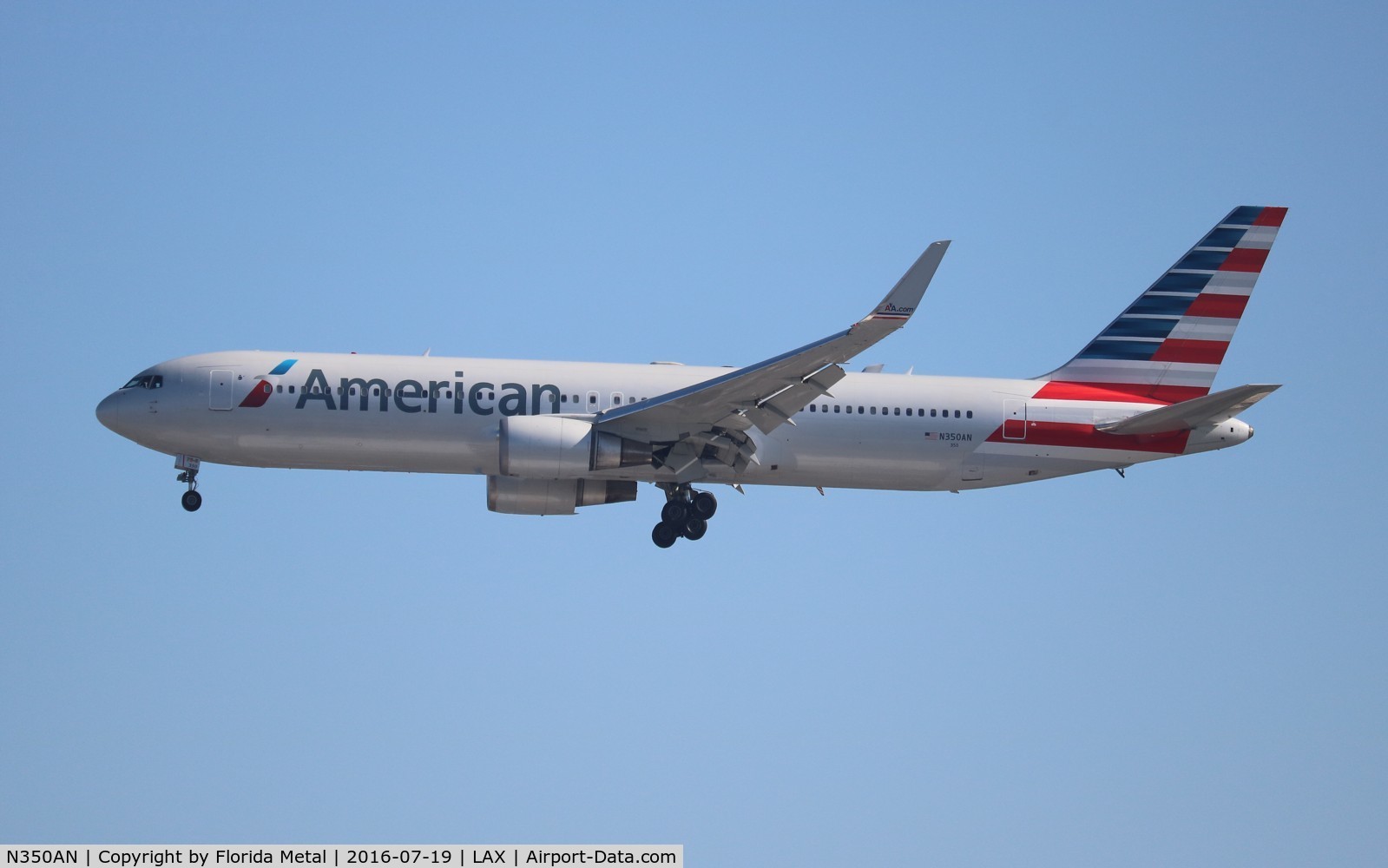 N350AN, 2003 Boeing 767-323/ER C/N 33089, American