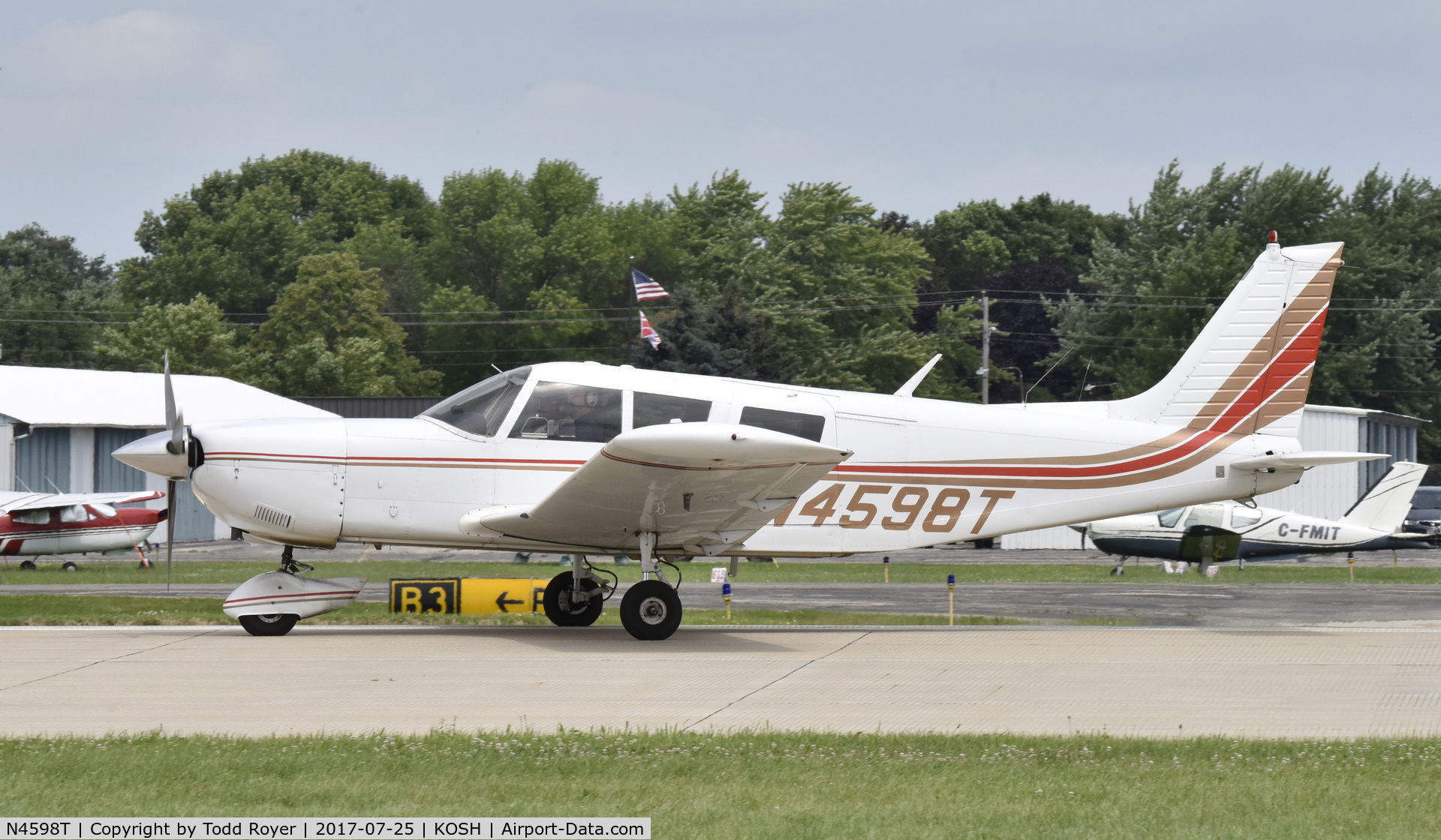 N4598T, 1972 Piper PA-32-260 Cherokee Six Cherokee Six C/N 32-7200024, Airventure 2017
