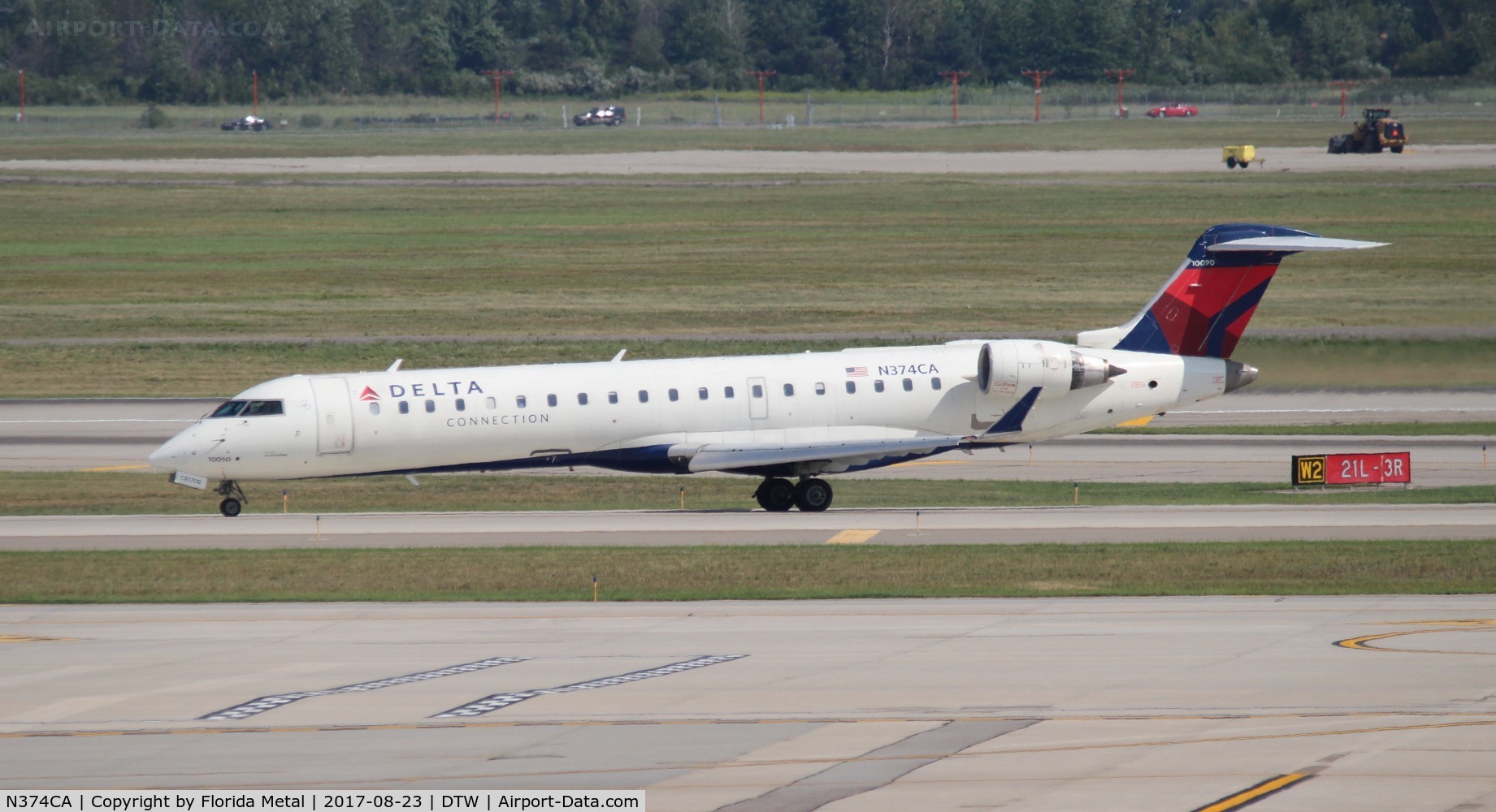 N374CA, 2003 Bombardier CRJ-701 (CL-600-2C10) Regional Jet C/N 10090, Delta Connection