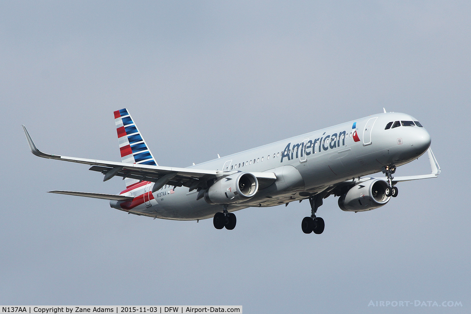 N137AA, 2015 Airbus A321-231 C/N 6647, Arriving at DFW Airport