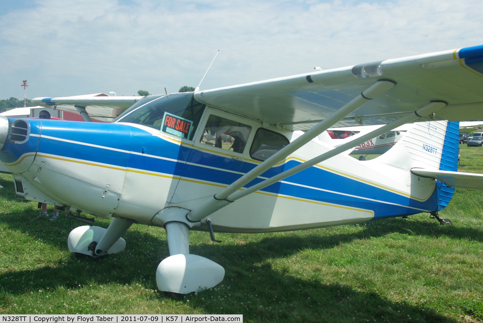 N328TT, 1947 Universal Stinson 108-3 C/N 108-3514, At the Flying Wingnuts Airshow