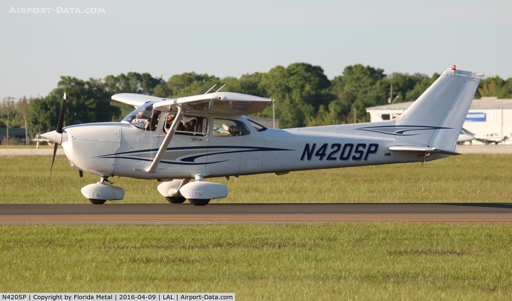 N420SP, 2000 Cessna 172S C/N 172S8351, Cessna 172S