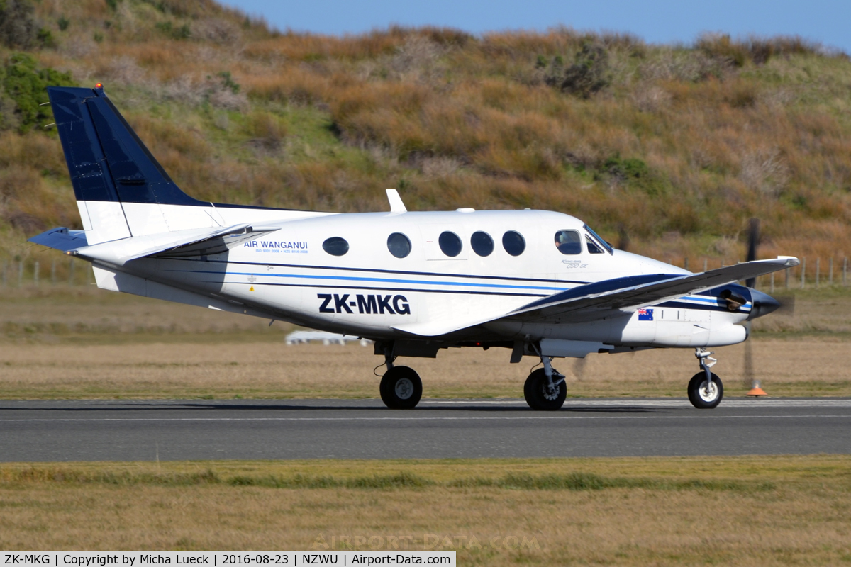 ZK-MKG, 1994 Beech C90A King Air C/N LJ-1367, At Whanganui