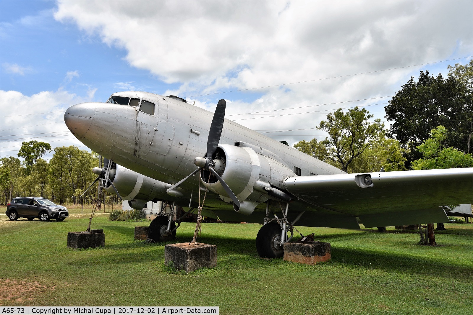 A65-73, 1944 Douglas C-47B Skytrain C/N 15923/32671, Wilandra Estate, QSL