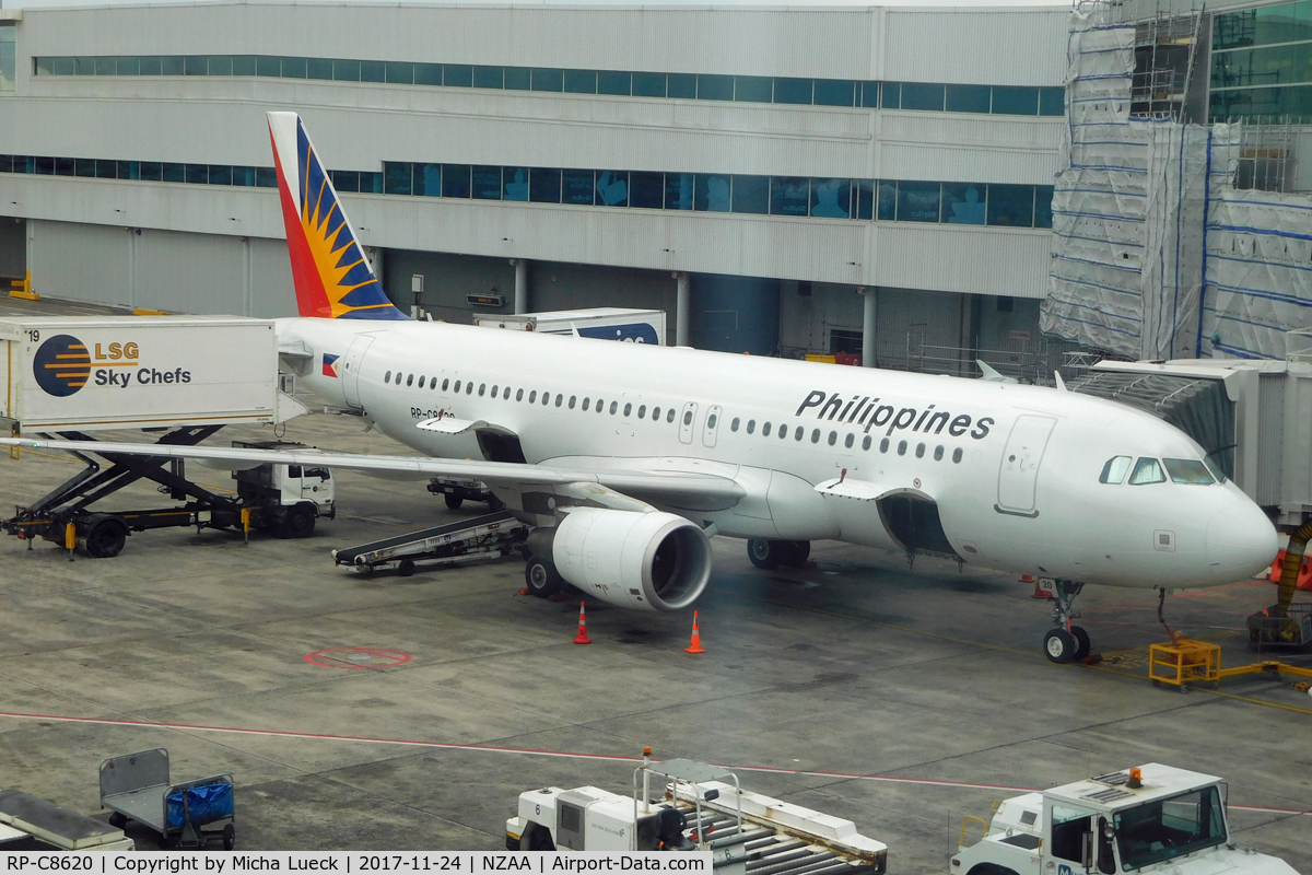 RP-C8620, 2012 Airbus A320-214 C/N 5371, At Auckland