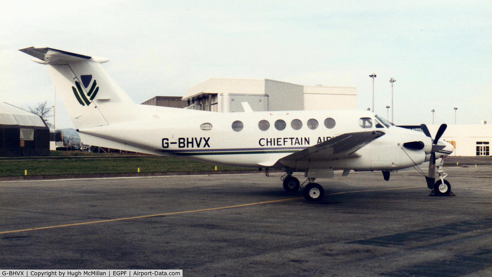 G-BHVX, 1976 Beech 200 Super King Air C/N BB-180, Cheiftain Airways
Beech 200 Super King Air
G-BHVX (cn BB-180)
Photographed at Glasgow - International (Abbotsinch) (GLA / EGPF)
UK - Scotland.