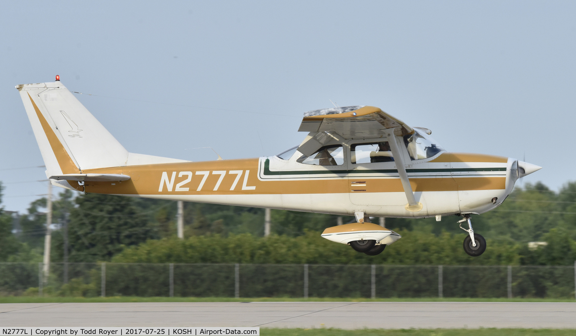 N2777L, 1967 Cessna 172H C/N 17255977, Airventure 2017