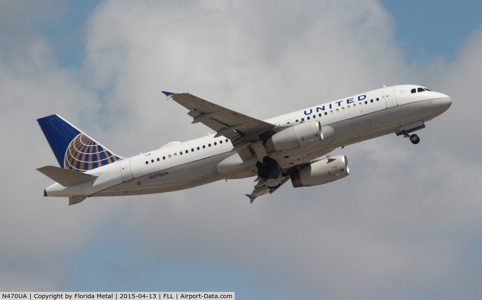 N470UA, 2001 Airbus A320-232 C/N 1427, United