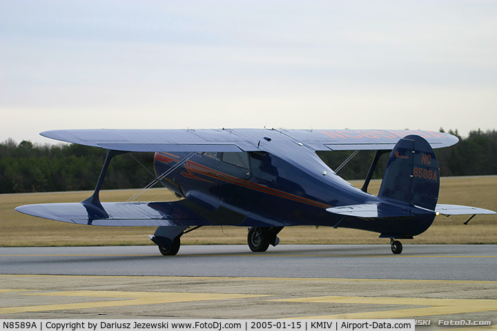 N8589A, 1949 Beech G17S C/N B-18, Beech G17S Staggerwing  C/N B-18, NC8589A