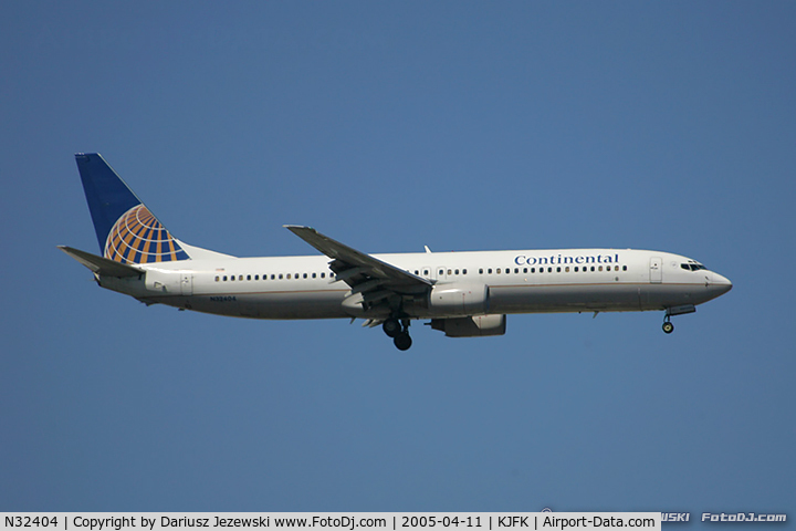 N32404, 2001 Boeing 737-924 C/N 30121, Boeing 737-924 - Continental Airliness  C/N 30121, N32404