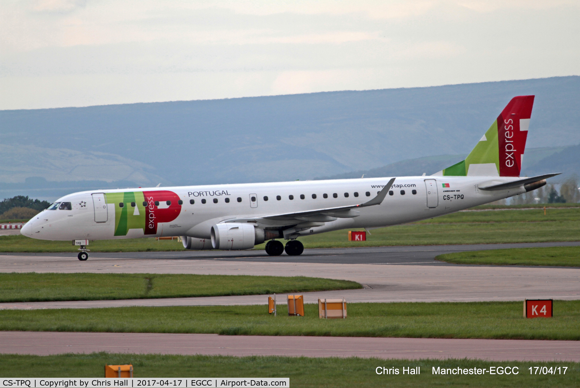 CS-TPQ, 2011 Embraer 190LR (ERJ-190-100LR) C/N 19000450, TAP Express