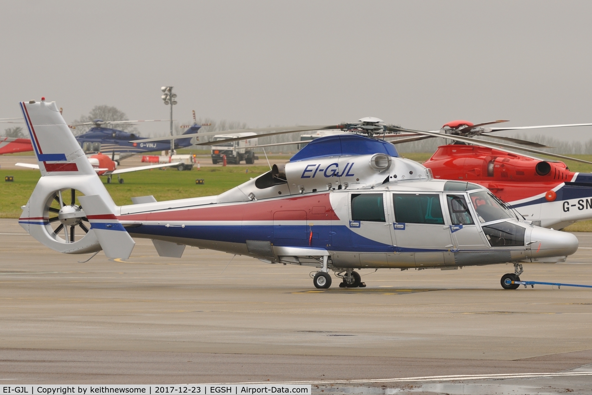 EI-GJL, 2007 Eurocopter AS-365N-3 Dauphin 2 C/N 6785, Regular visitor with new colour scheme.