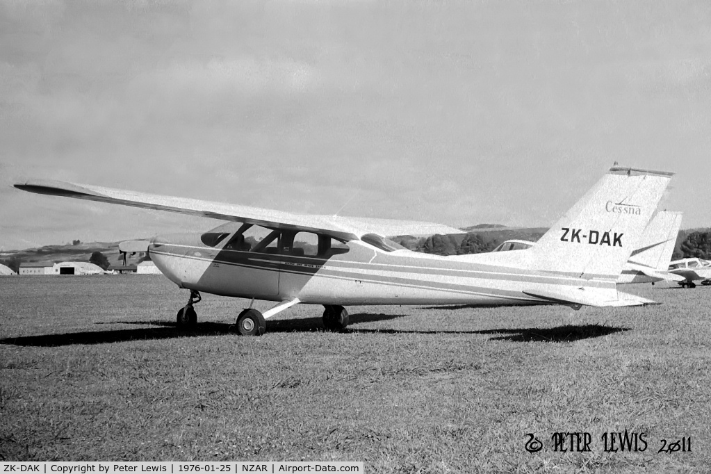 ZK-DAK, 1967 Cessna 177 Cardinal C/N 17700675, Aorangi AC, Taihape