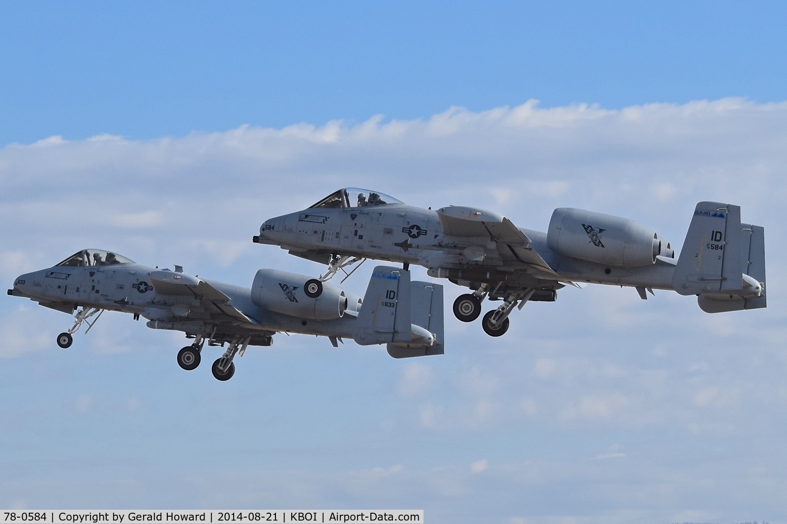 78-0584, 1978 Fairchild Republic A-10C Thunderbolt II C/N A10-0204, Formation take off from RWY 28L with 78-0633. 190th Fighter Sq., 124th Fighter Wing, Idaho ANG.