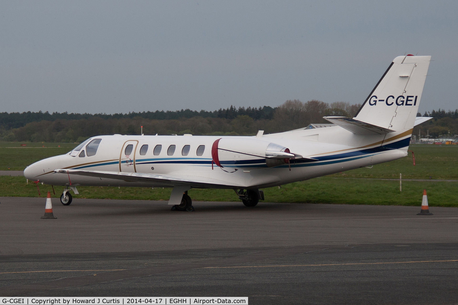 G-CGEI, 2000 Cessna 550 Citation Bravo C/N 550-0951, Privately owned.