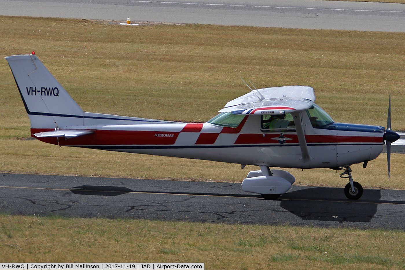 VH-RWQ, Cessna A152 Aerobat C/N A1520896, TAXIING