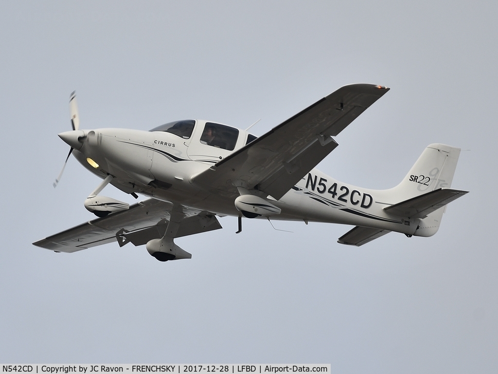 N542CD, 2004 Cirrus SR22 GTS C/N 1186, landing runway 23 with bad weather