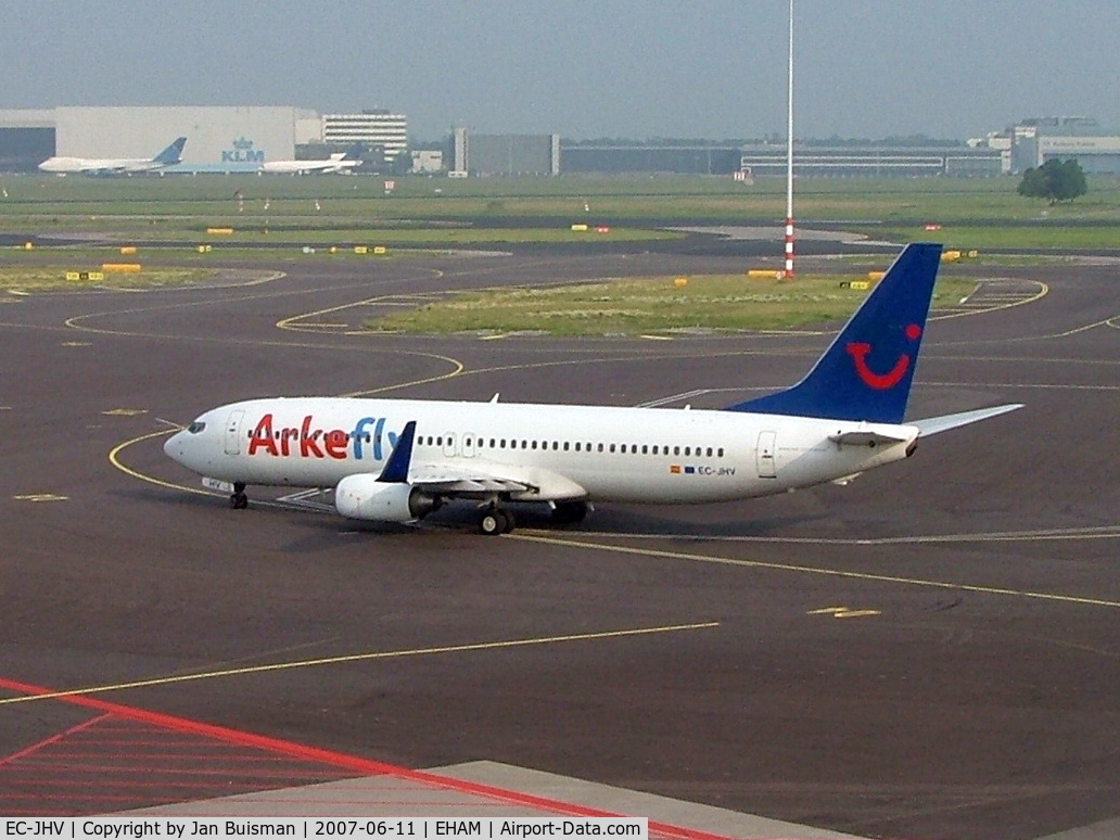 EC-JHV, 2005 Boeing 737-8FH C/N 30826, Arkefly, now D.ASXQ SunExpress Germany