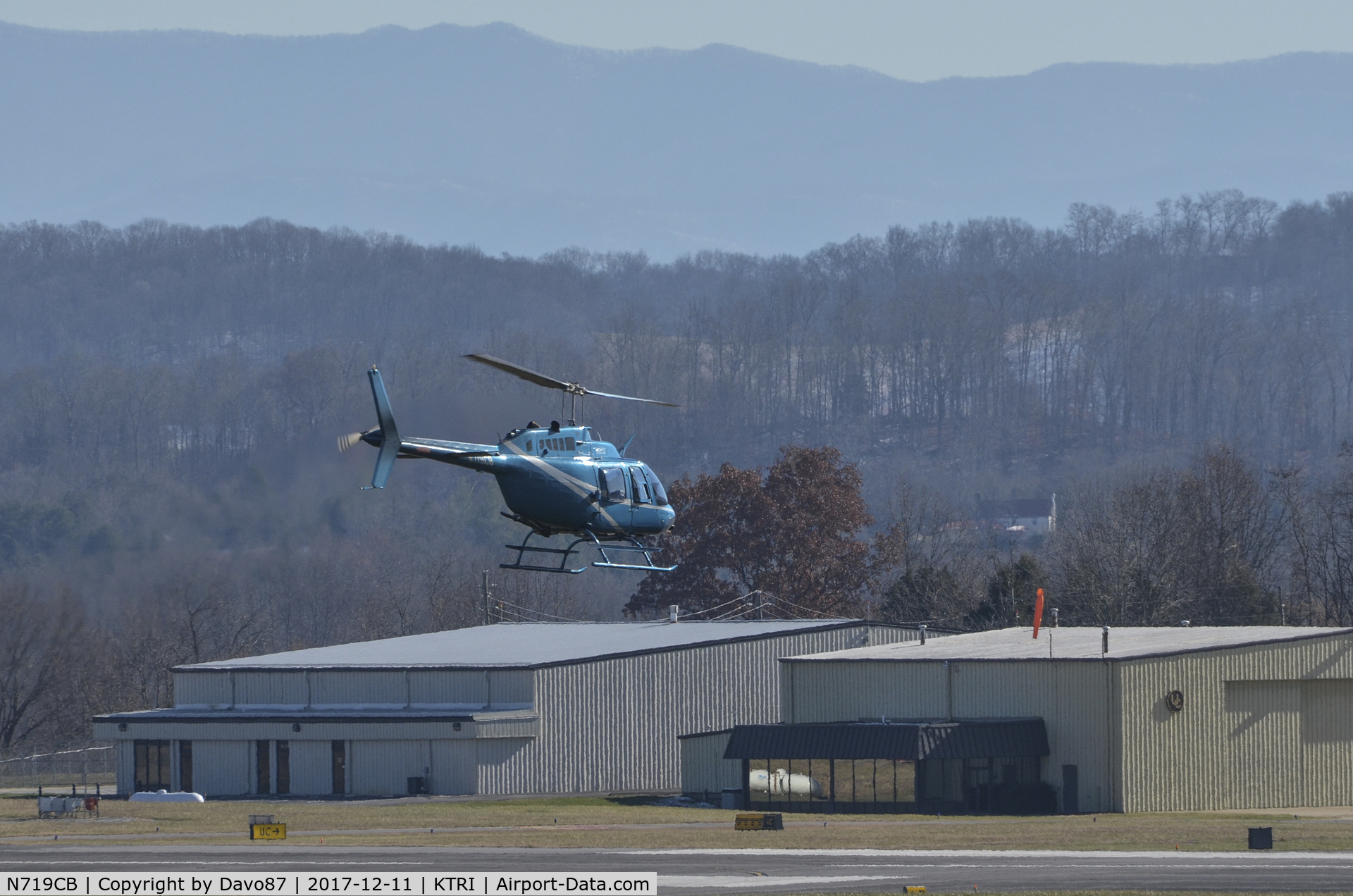 N719CB, 1972 Bell 206B-III C/N 890, Departing Tri-Cities Airport (KTRI) in Blountville, TN.