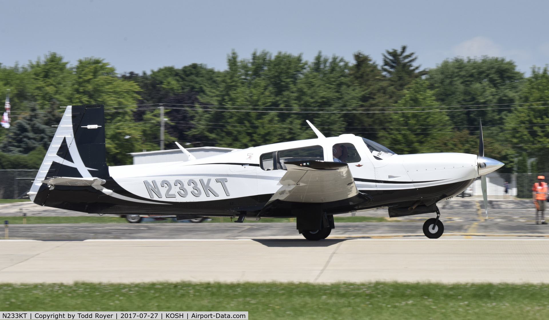 N233KT, 2007 Mooney M20TN Acclaim C/N 31-0040, Airventure 2017