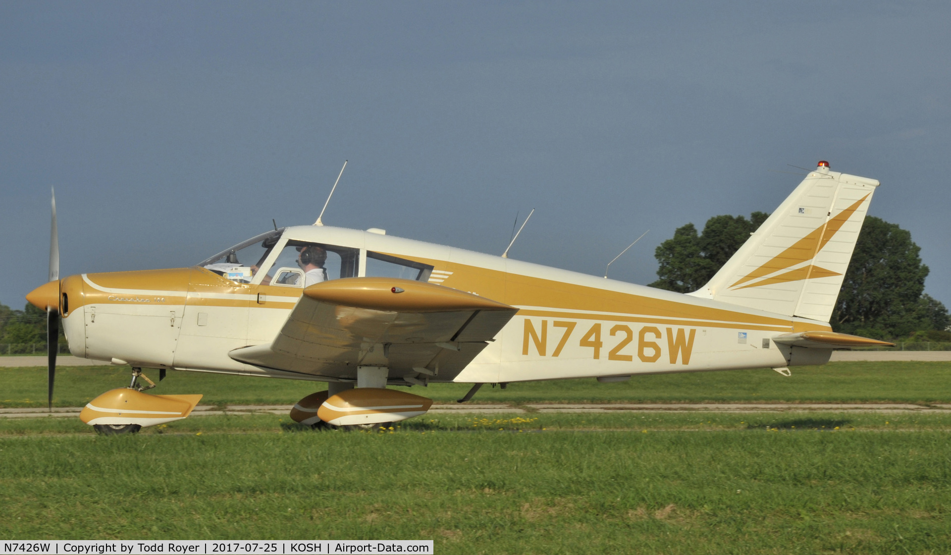 N7426W, 1963 Piper PA-28-180 Cherokee C/N 28-1314, Airventure 2017