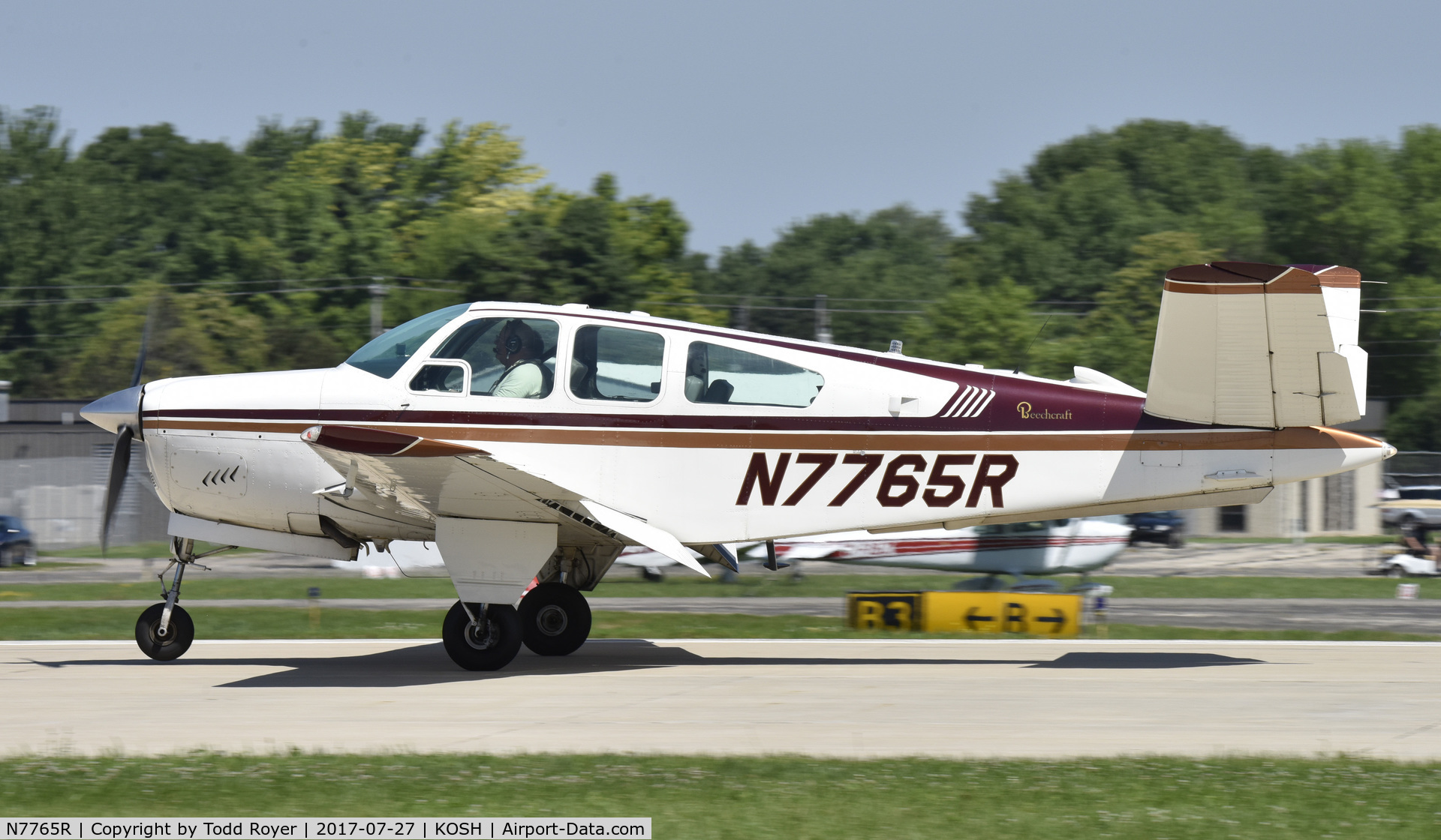 N7765R, 1968 Beech V35A Bonanza C/N D-8882, Airventure 2017