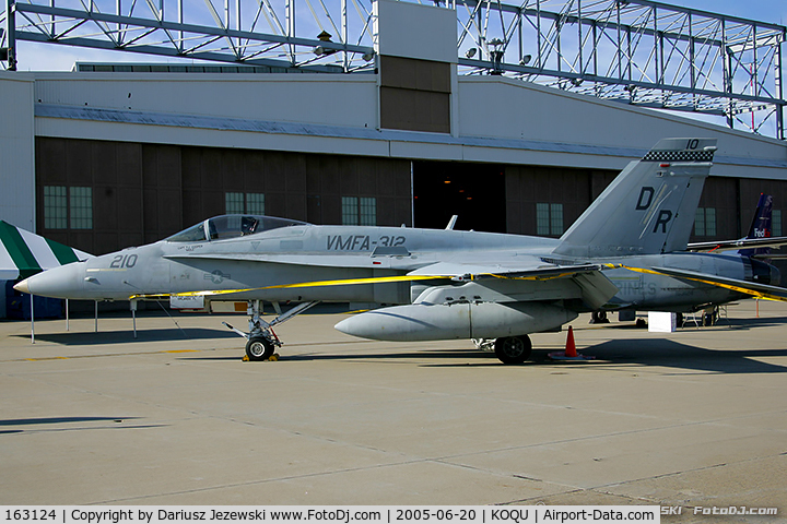 163124, 1987 McDonnell Douglas F/A-18A Hornet C/N 0528/A437, F/A-18A Hornet 163124 VE-214 from VMFA-115 