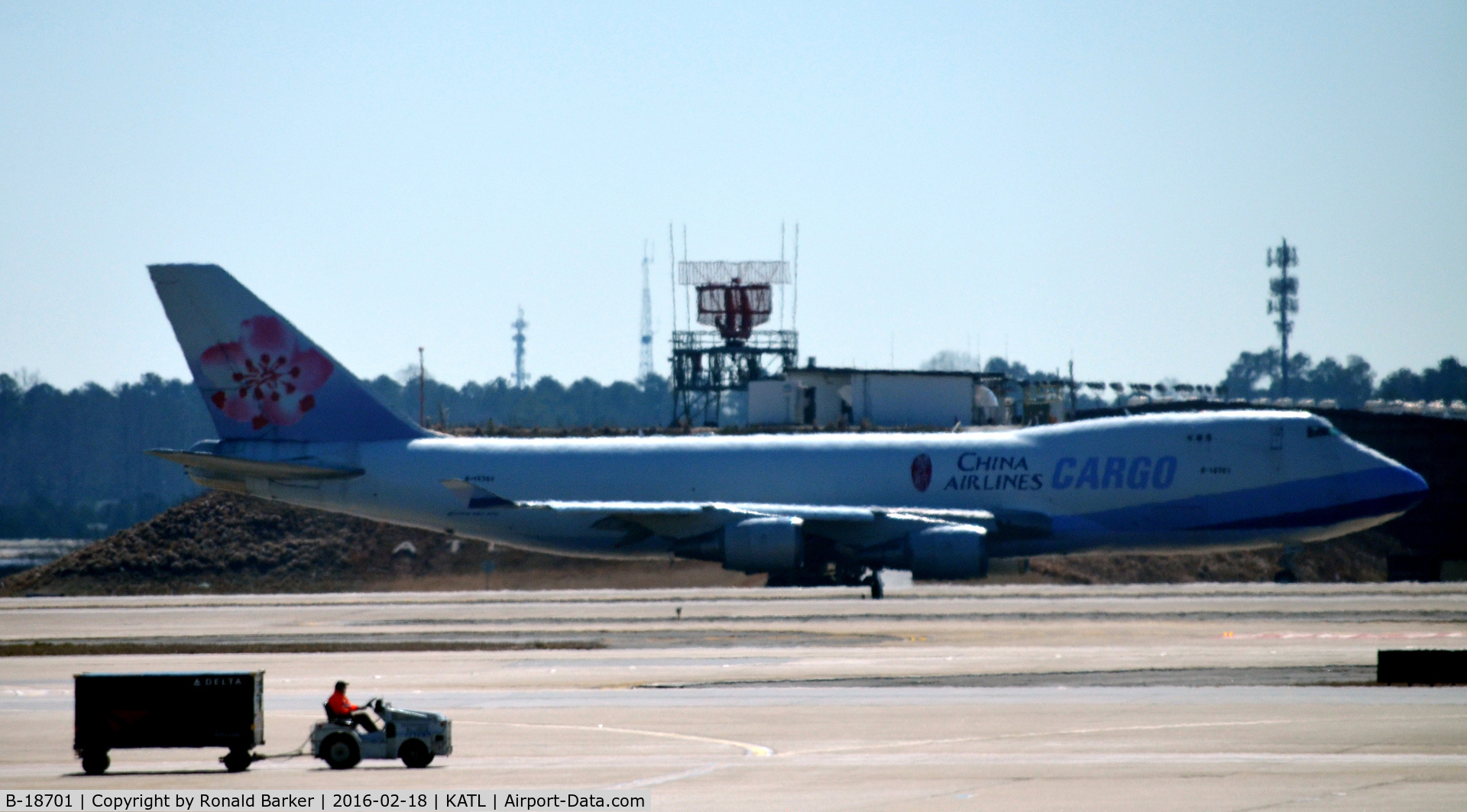 B-18701, 2000 Boeing 747-409F/SCD C/N 30759, Taxi for takeoff Atlanta