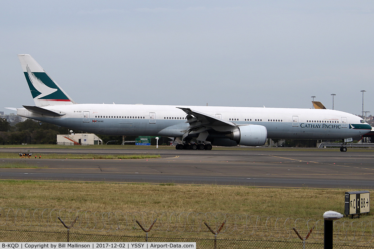 B-KQD, 2012 Boeing 777-367/ER C/N 39237, TAXI FROM 34L